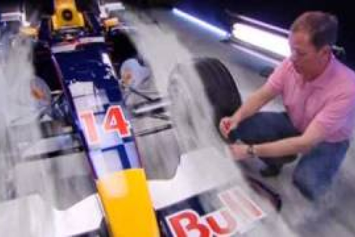 Aerodynamiken hos en Formel 1-bil