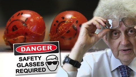 Varför man ska vara noggrann med att ha skyddsglasögon på sig