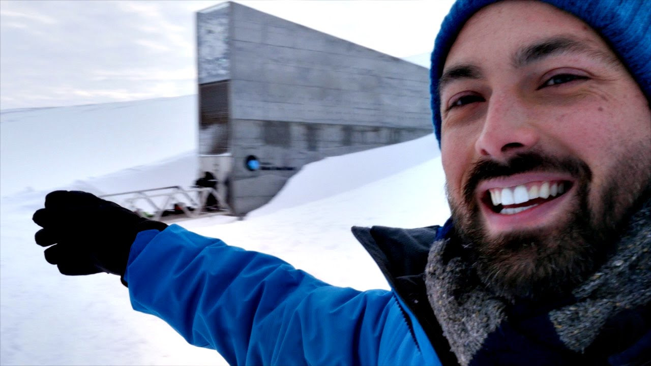 Inuti "domedagsvalvet" på Svalbard