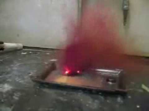 Reaktionen mellan aluminium och jod