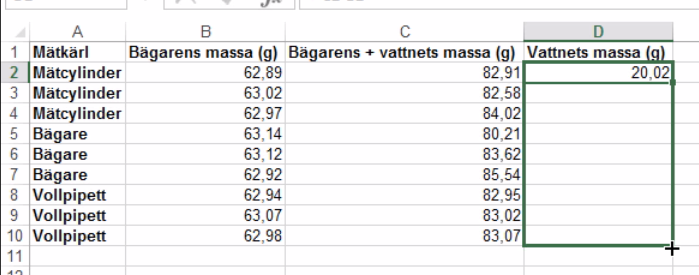 Klicka på den lilla gröna fyrkanten nere till höger och dra den ner ända till och med cell D10!